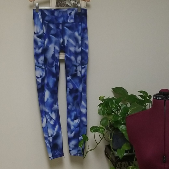 Lululemon Women's leggings Size 4 - Picture 5 of 10